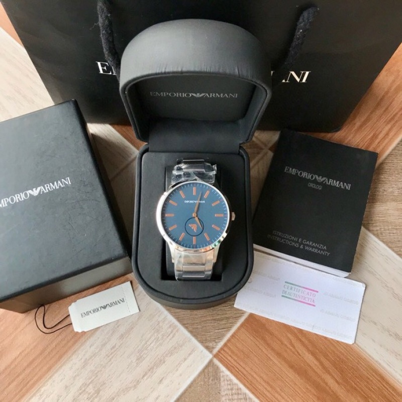 Часы Armani