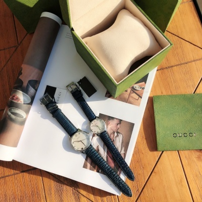 Часы Gucci