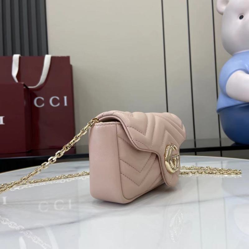 Женская сумка Gucci с цепочкой