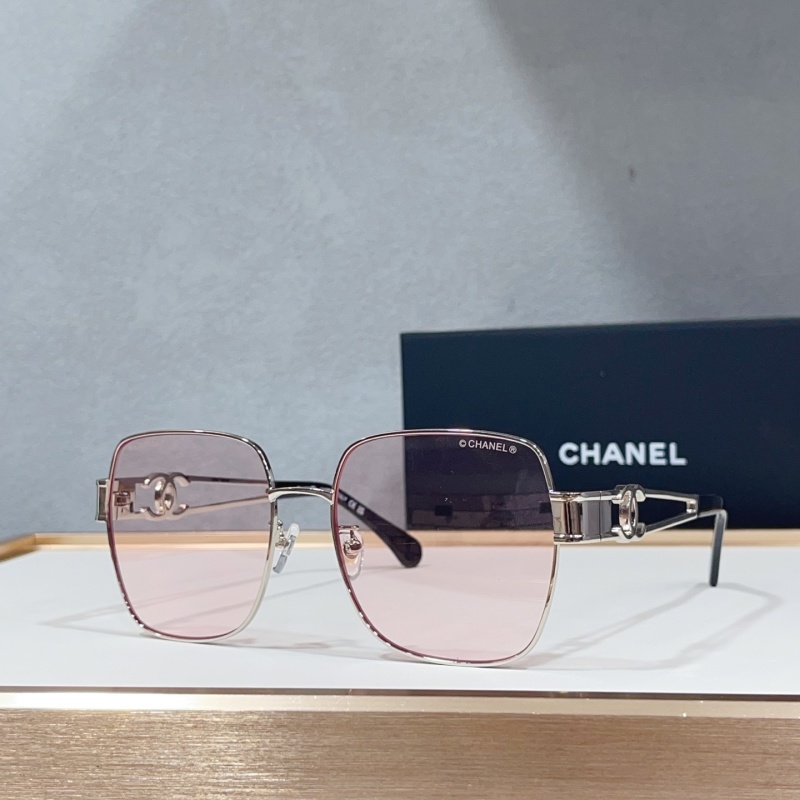 Солнцезащитные очки Chanel модель CH2210