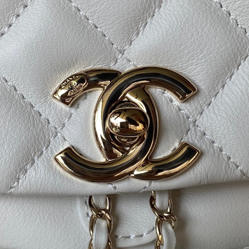 Рюкзак Chanel из кожи