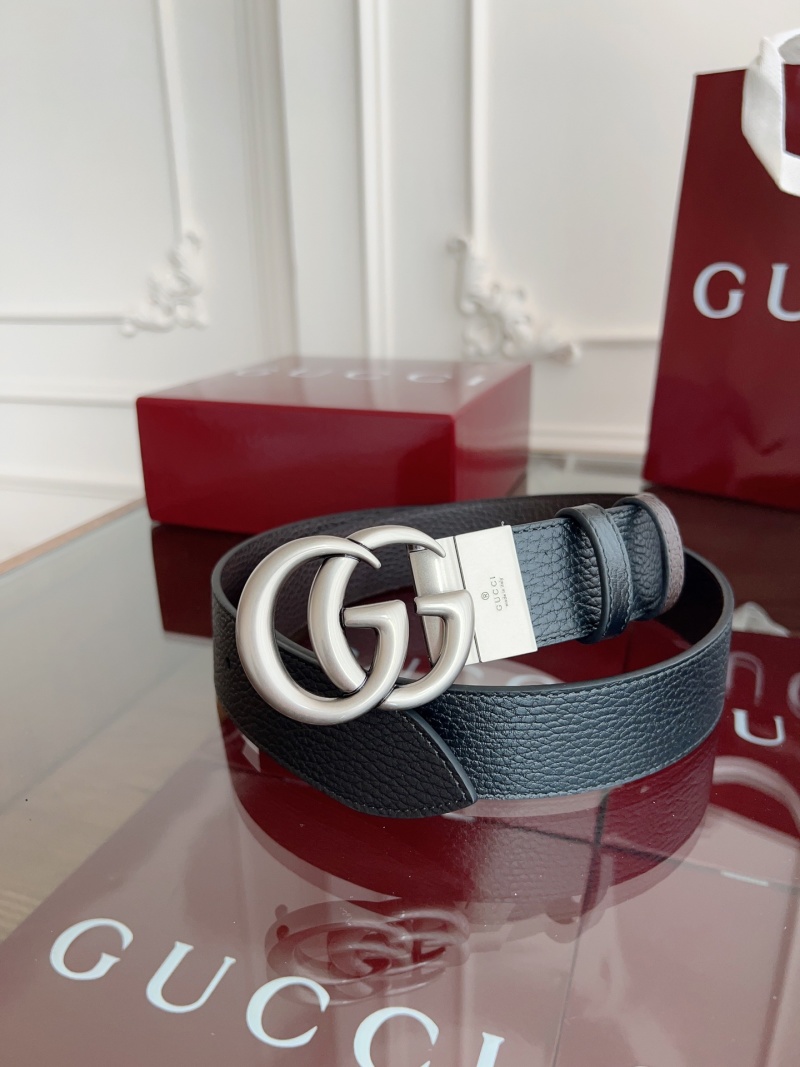 Ремень Gucci GG Marmont двусторонний с пряжкой
