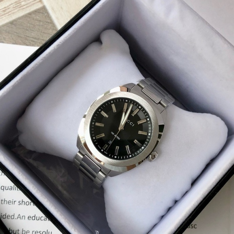 Часы Gucci