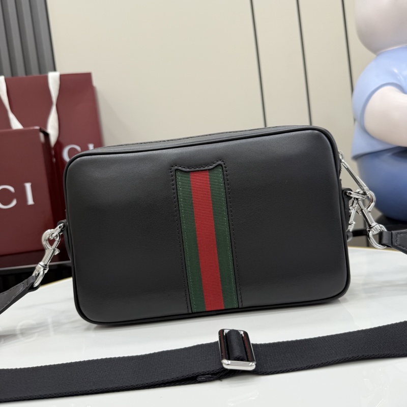 Сумка Gucci с красно-зеленой полосой