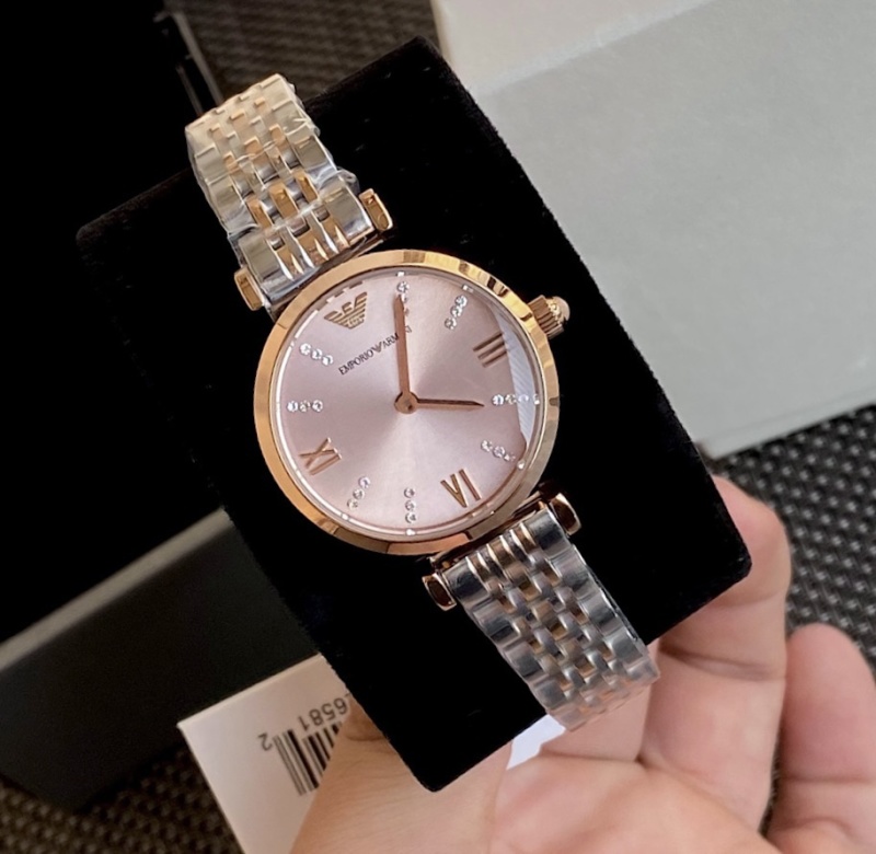 Часы Armani