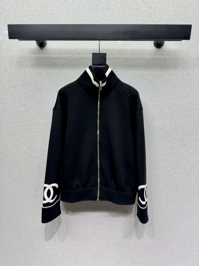 Спортивный костюм с логотипом Chanel