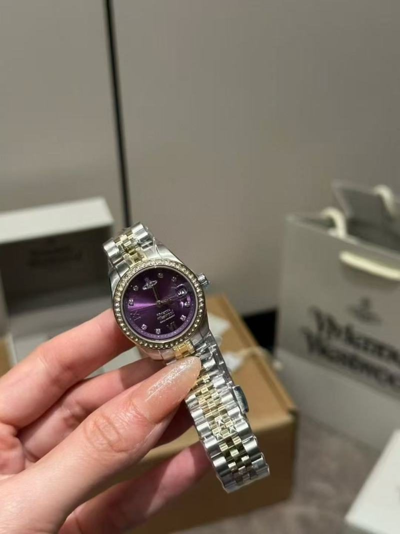 Часы Vivienne Westwood