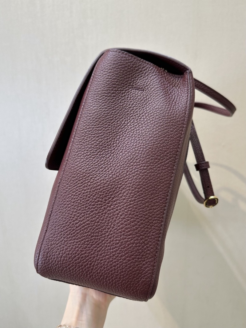 Сумка Chanel Maxi Flap
