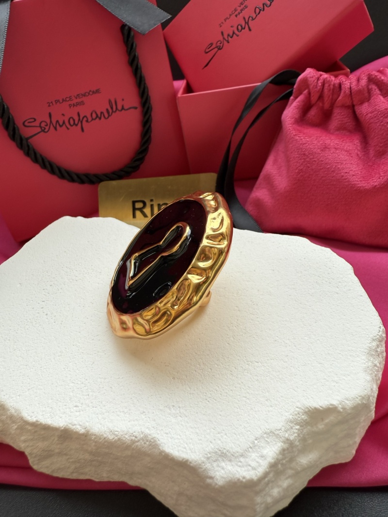 Кольцо Schiaparelli