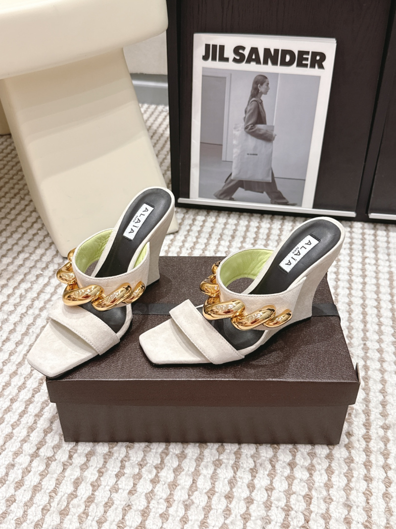 Женские мюли Alaïa с золотой цепью