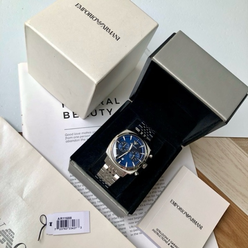 Часы Armani