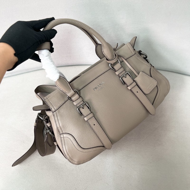 Женская сумка Prada из натуральной кожи, цвет песочный