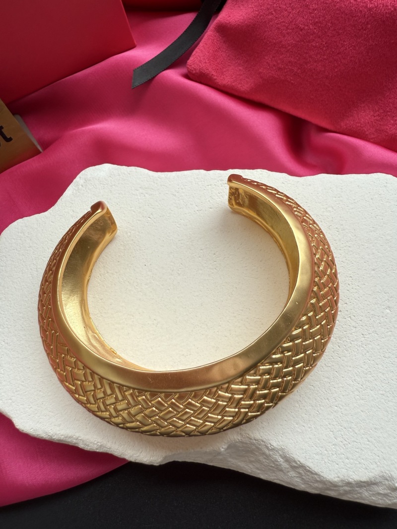 Браслет Schiaparelli