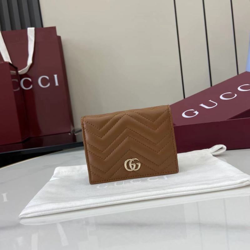 Кожаный кошелёк Gucci с логотипом GG