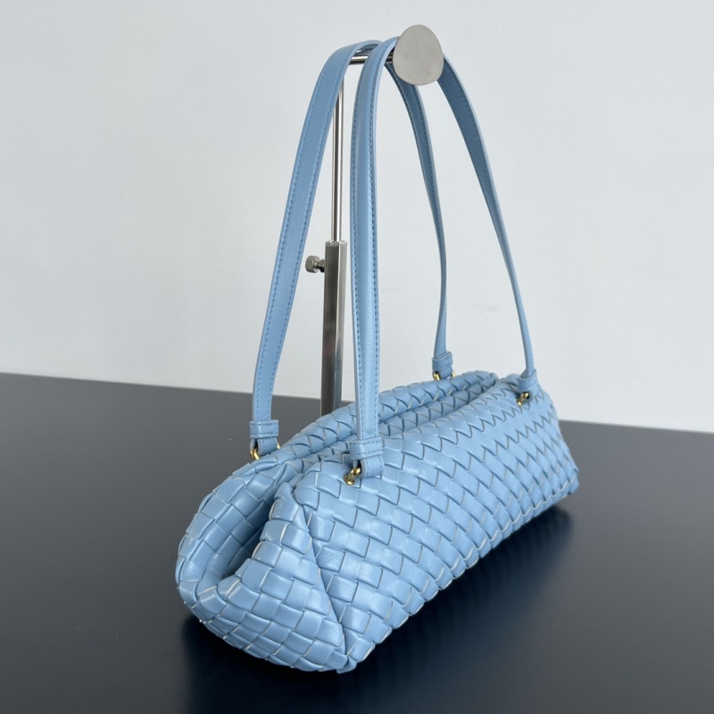 Плетеная сумка-баул с ручками Bottega Veneta