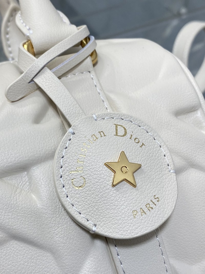 Сумка-багет Dior White