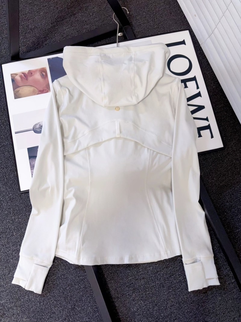Куртка Lululemon с капюшоном