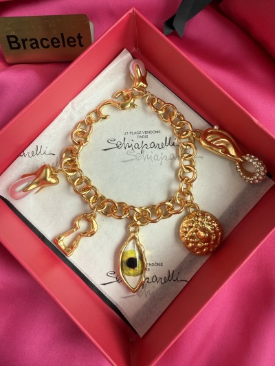 Браслет Schiaparelli с подвесками