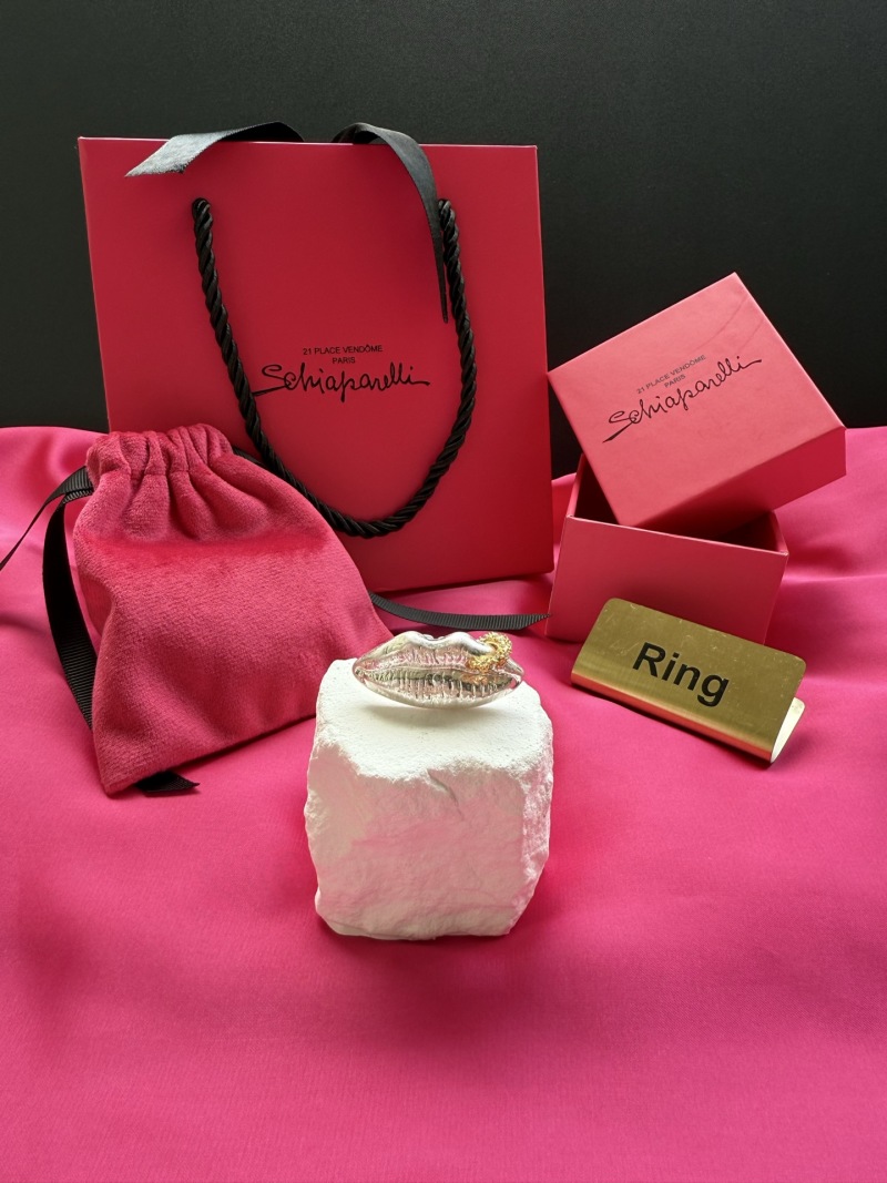 Кольцо Schiaparelli