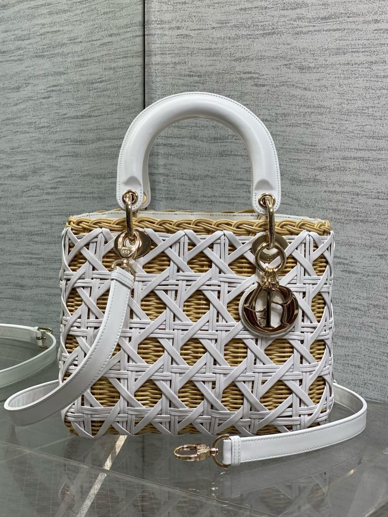 Сумка Dior Lady Dior плетеная белая с золотом