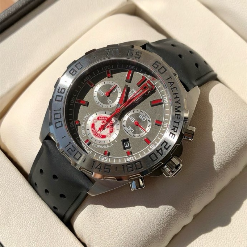 Часы TAG Heuer