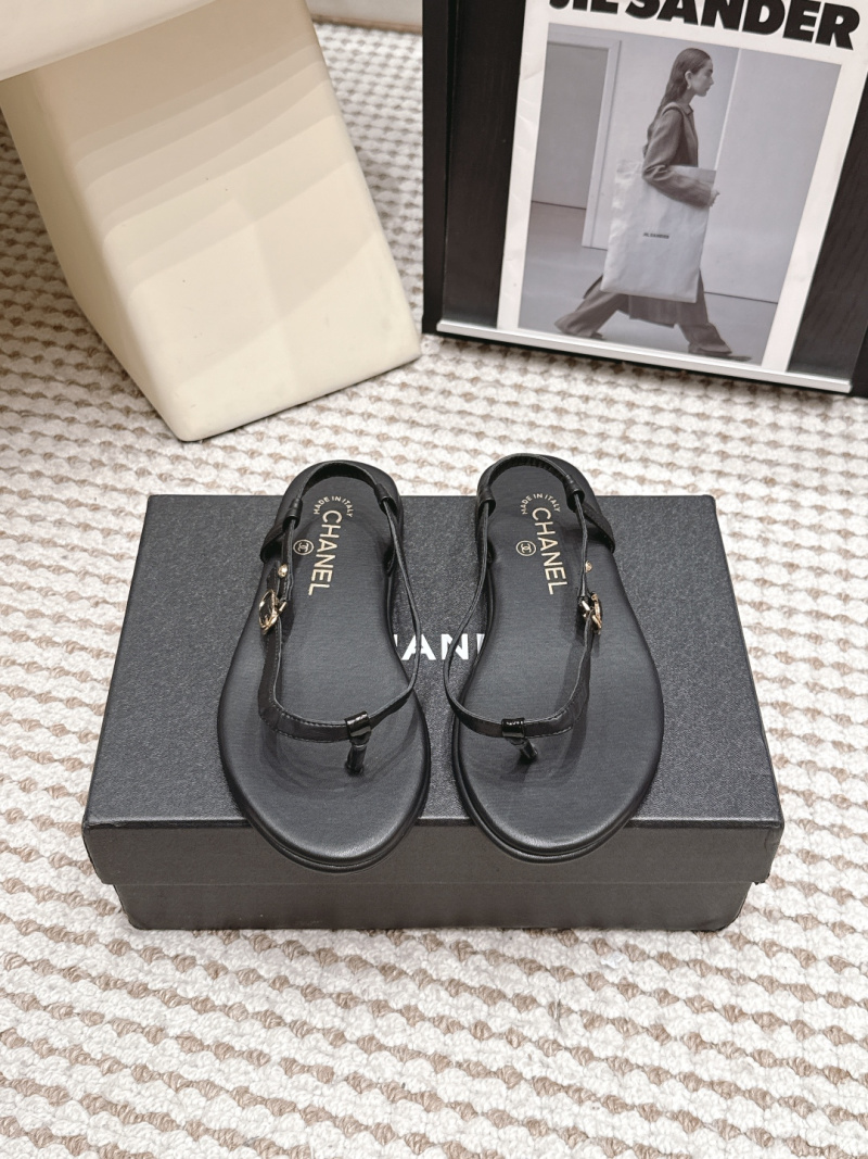 Женские кожаные шлёпанцы, черные Chanel