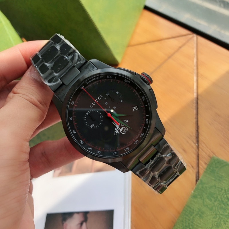 Часы Gucci