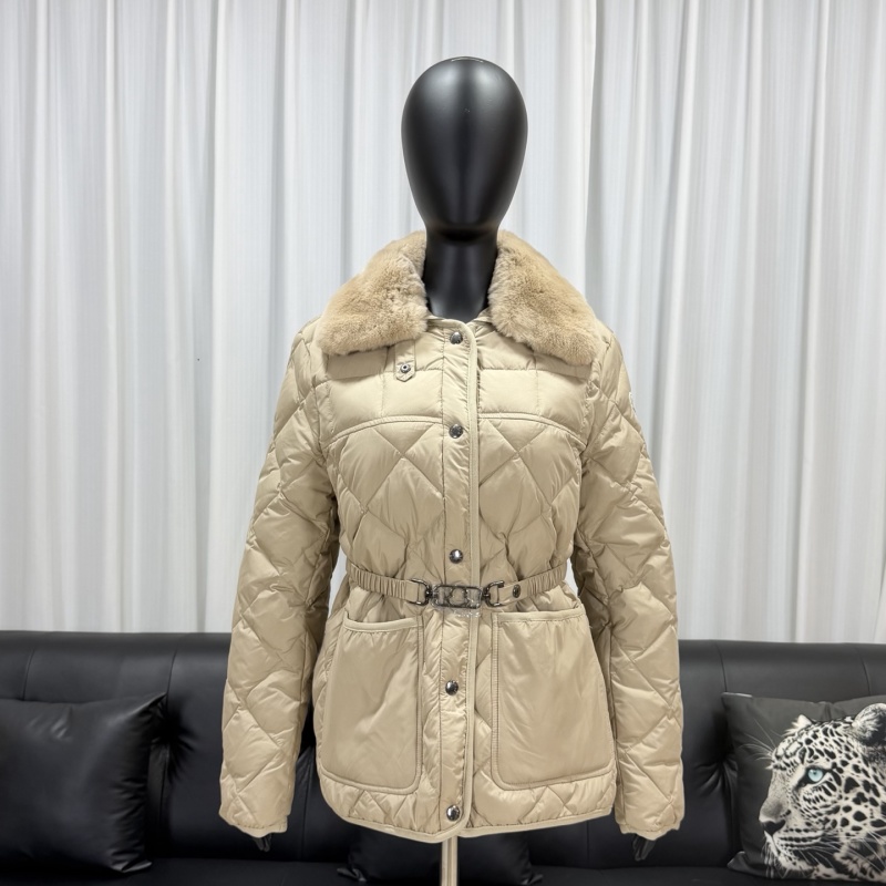 Пуховик Moncler