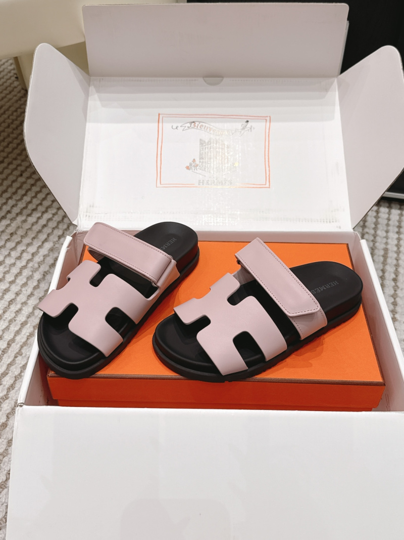Сандалии Hermès с ремешком H