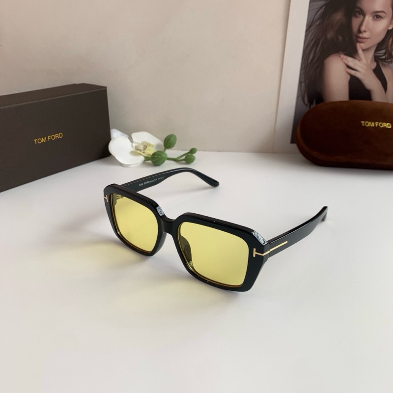 Tom Ford Черные солнцезащитные очки