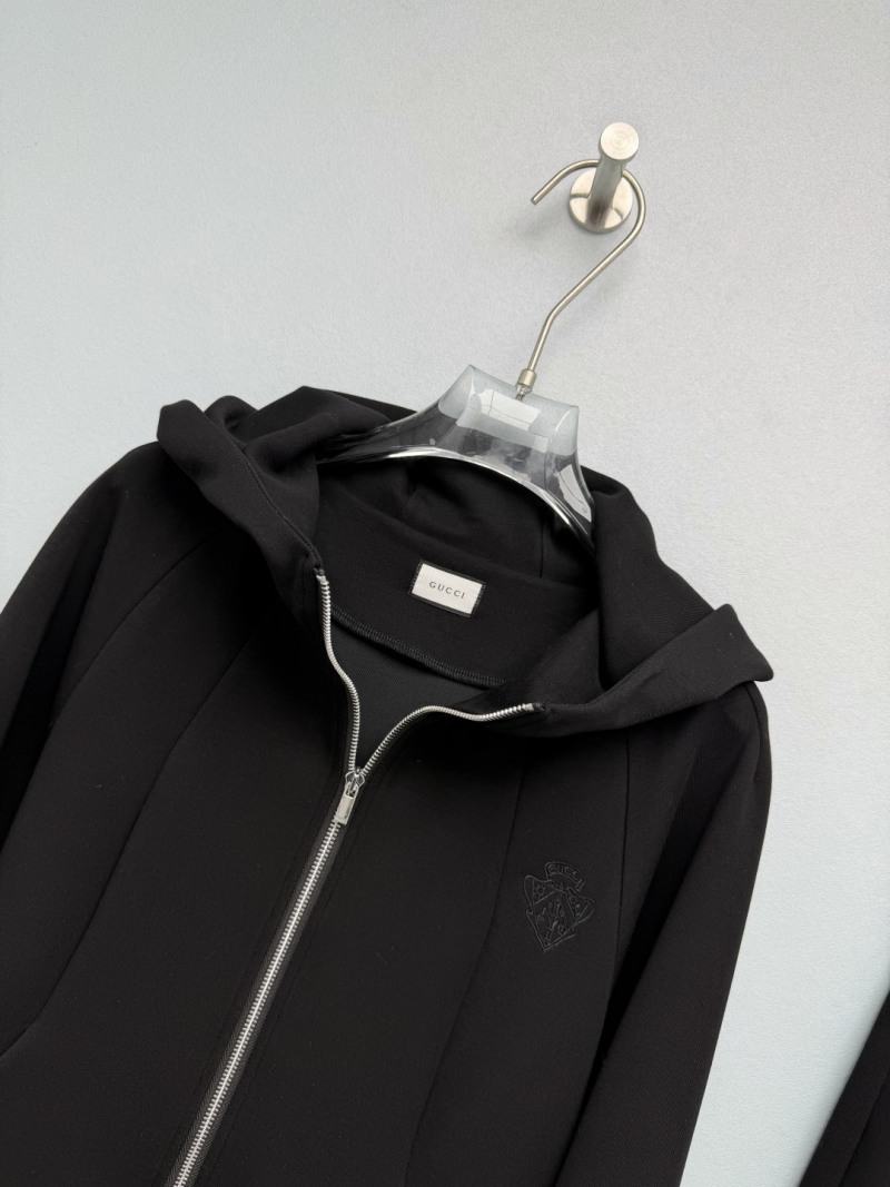 Костюм Gucci