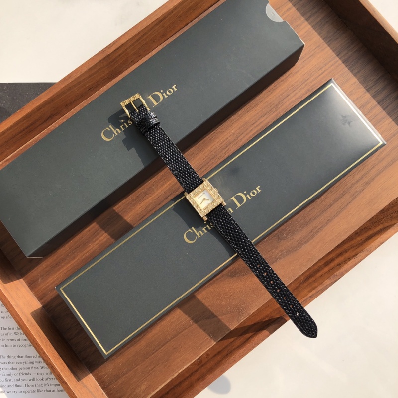 Часы Dior