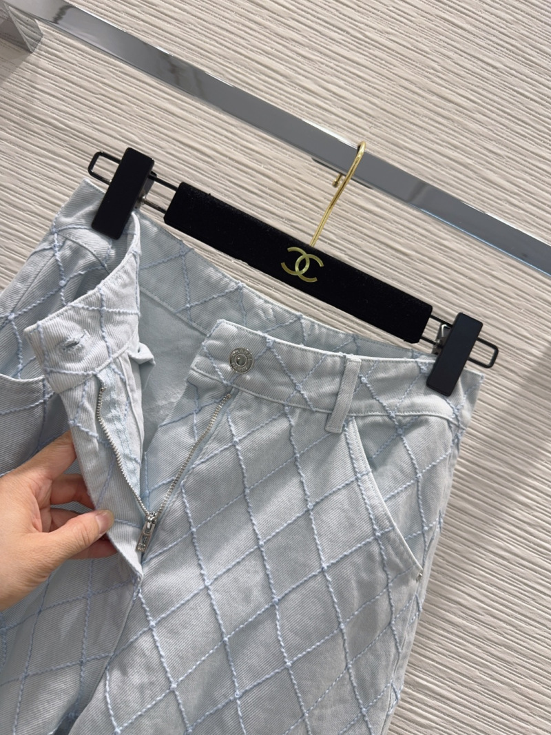 Джинсы Chanel