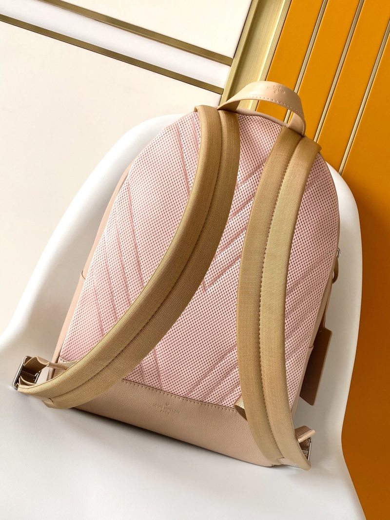 Рюкзак Louis Vuitton из натуральной кожи