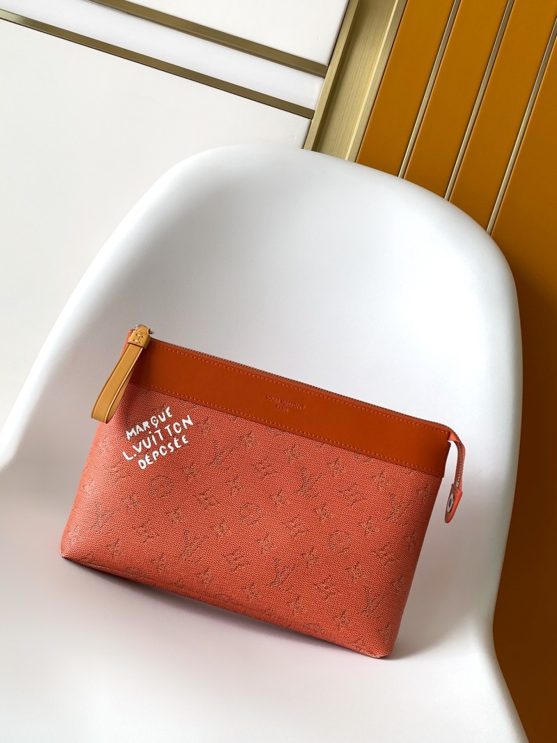 Кожаный кошелек Louis Vuitton M82545 Monogram Shadow оранжевого цвета с ремешком