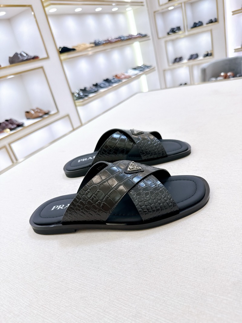 Мужские кожаные сандалии Prada