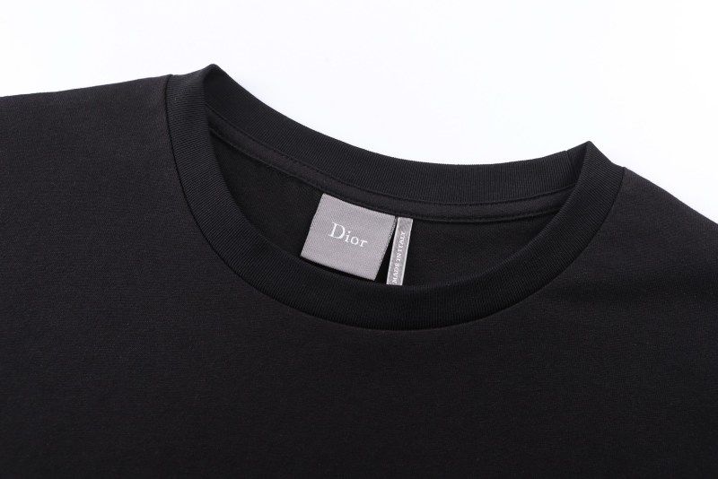 Футболка мужская Dior чёрная с вышивкой