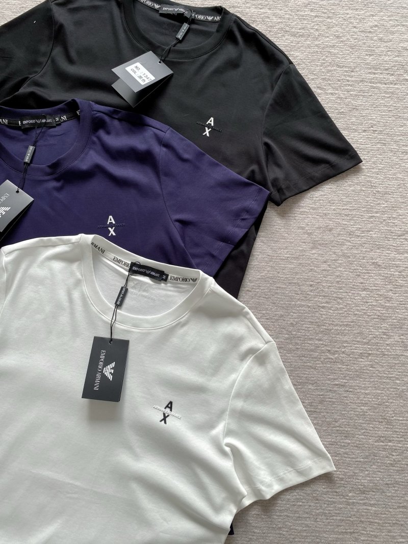 Футболка Emporio Armani