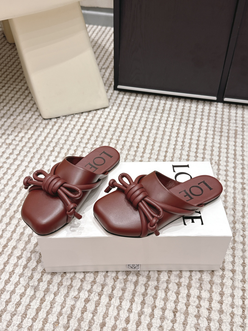 Мюли женские коричневые с декоративным узлом Loewe