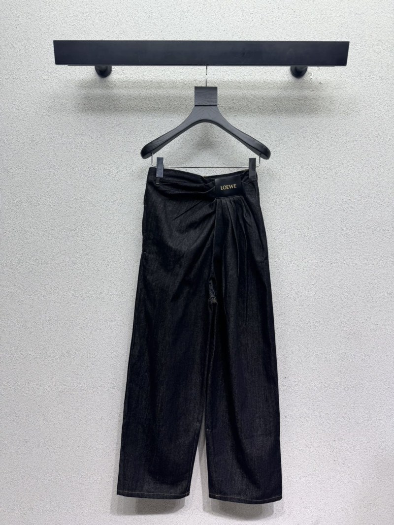 Джинсы Loewe