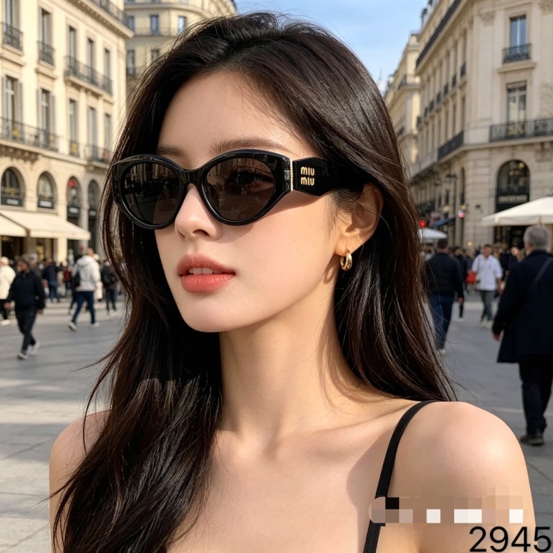Женские солнцезащитные очки кошачий глаз в черепаховой оправе Miu Miu