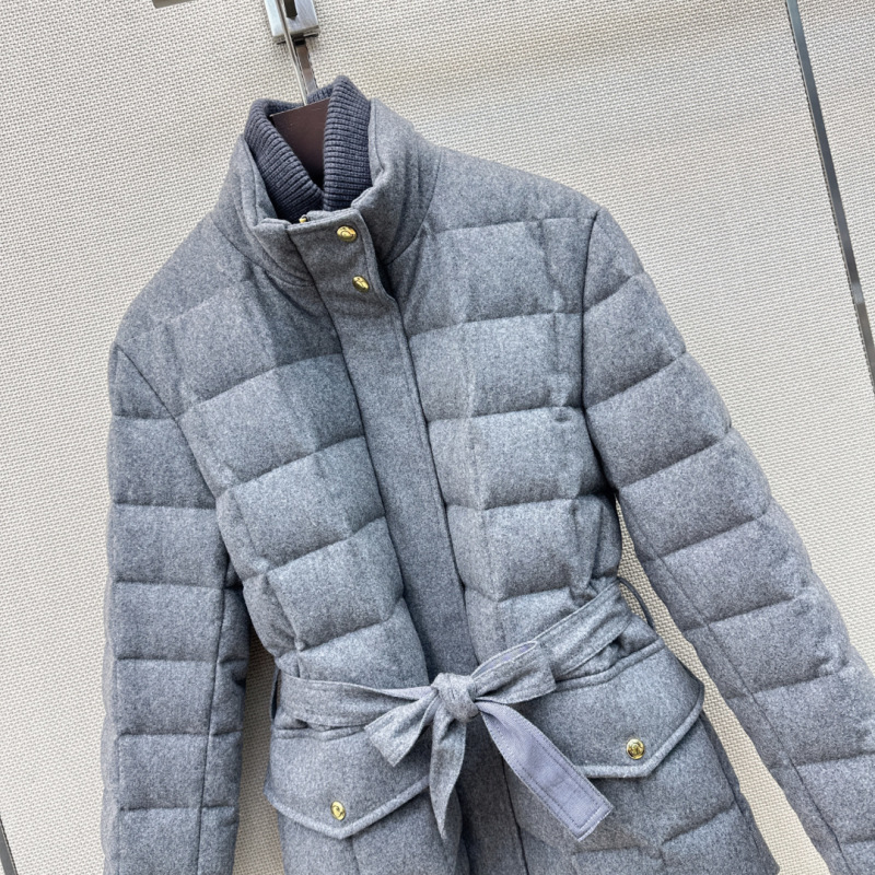 Пуховик Moncler
