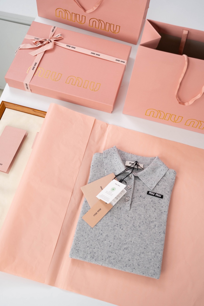 Женский джемпер MIU·MIU с воротником-поло Miu Miu