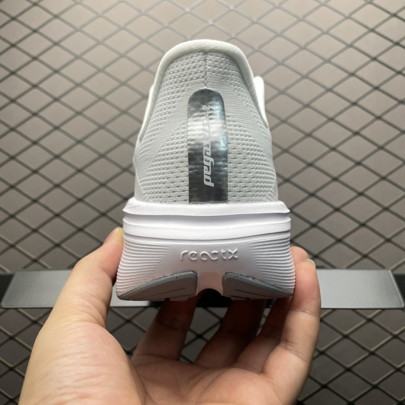 Кроссовки Nike Zoom Pegasus 42