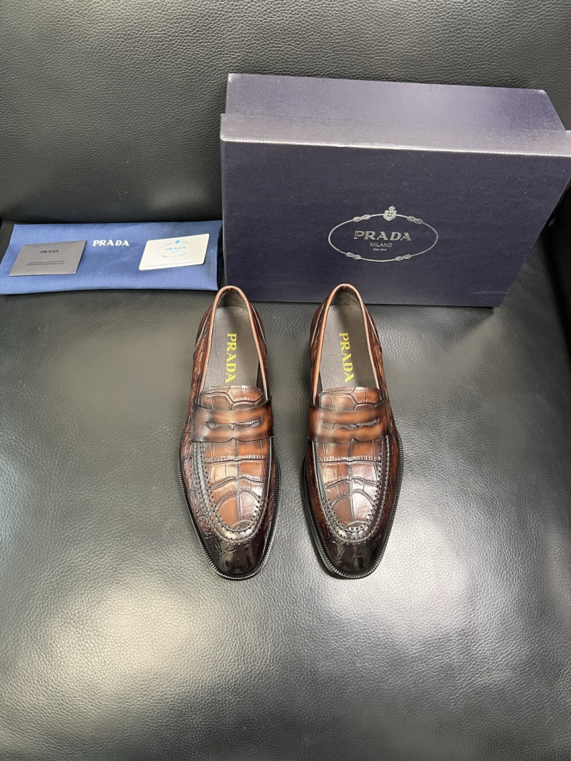 Мужские лоферы Prada