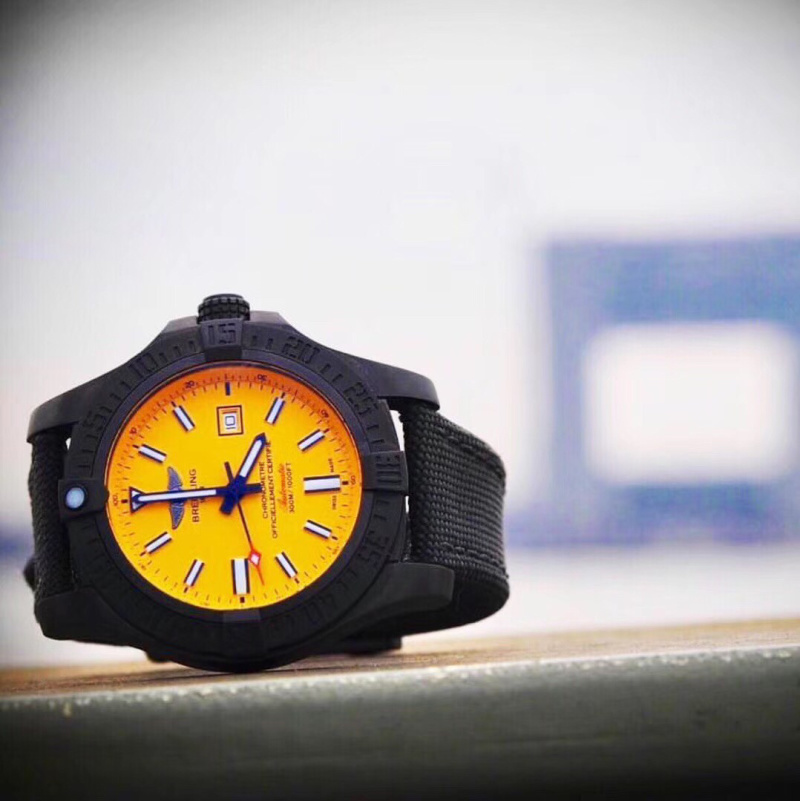 Часы Breitling