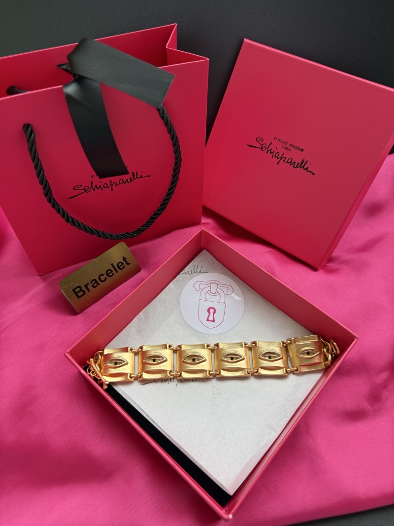 Браслет Schiaparelli с глазами