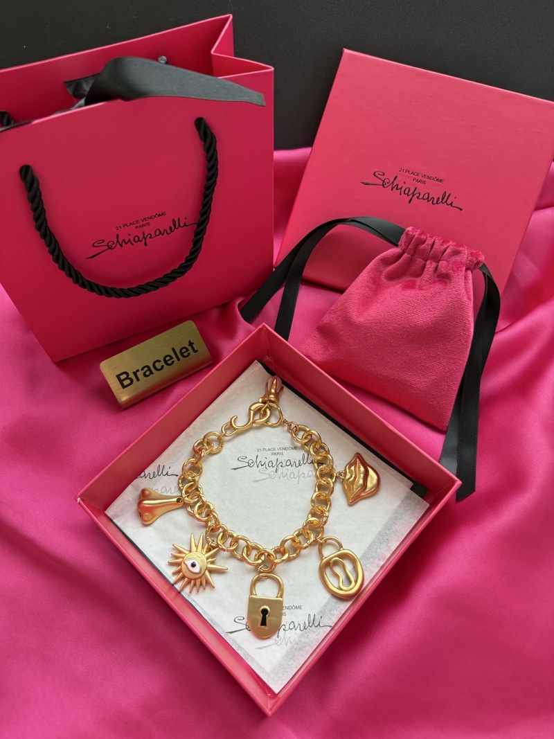 Браслет Schiaparelli с подвесками