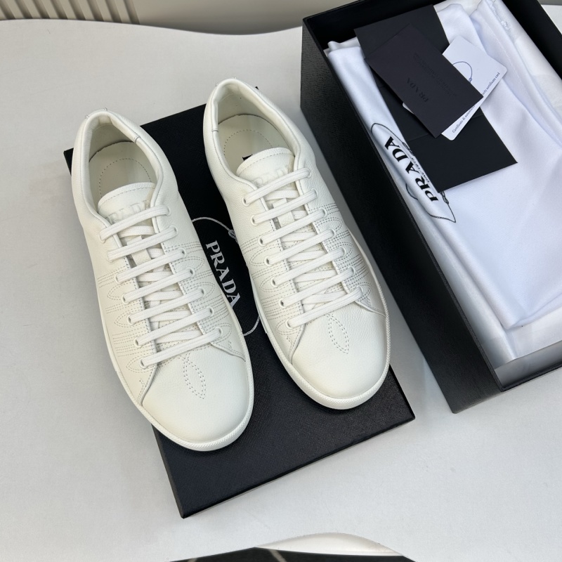 Мужские белые кроссовки PRADA