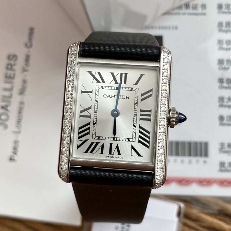 Часы Cartier